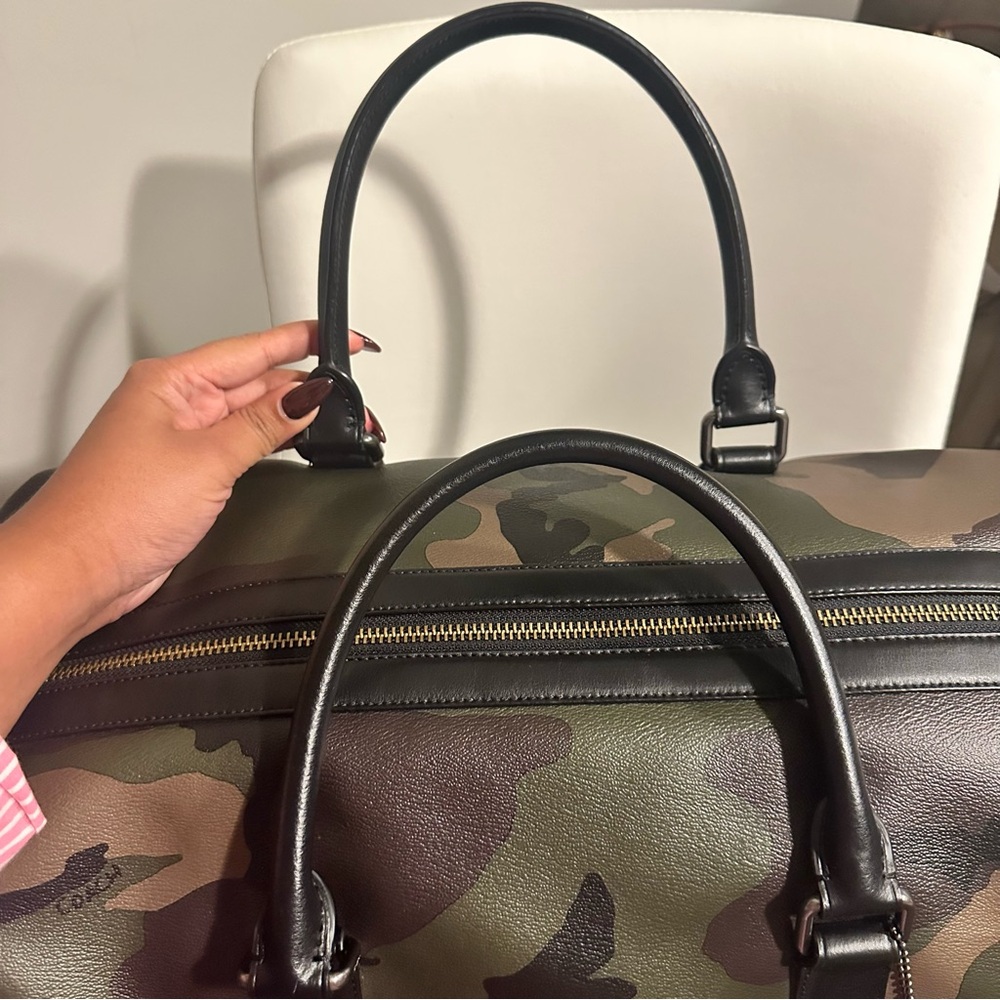 Coach Metropolitan Camo Leather Duffel Bag • Camouflage • Excellent Condition - Picture 5 of 10